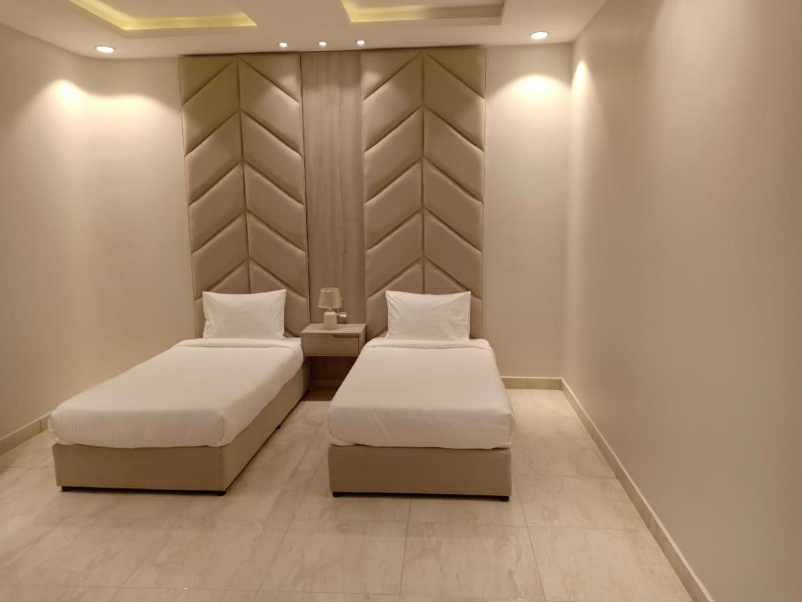 Apartment حكاية